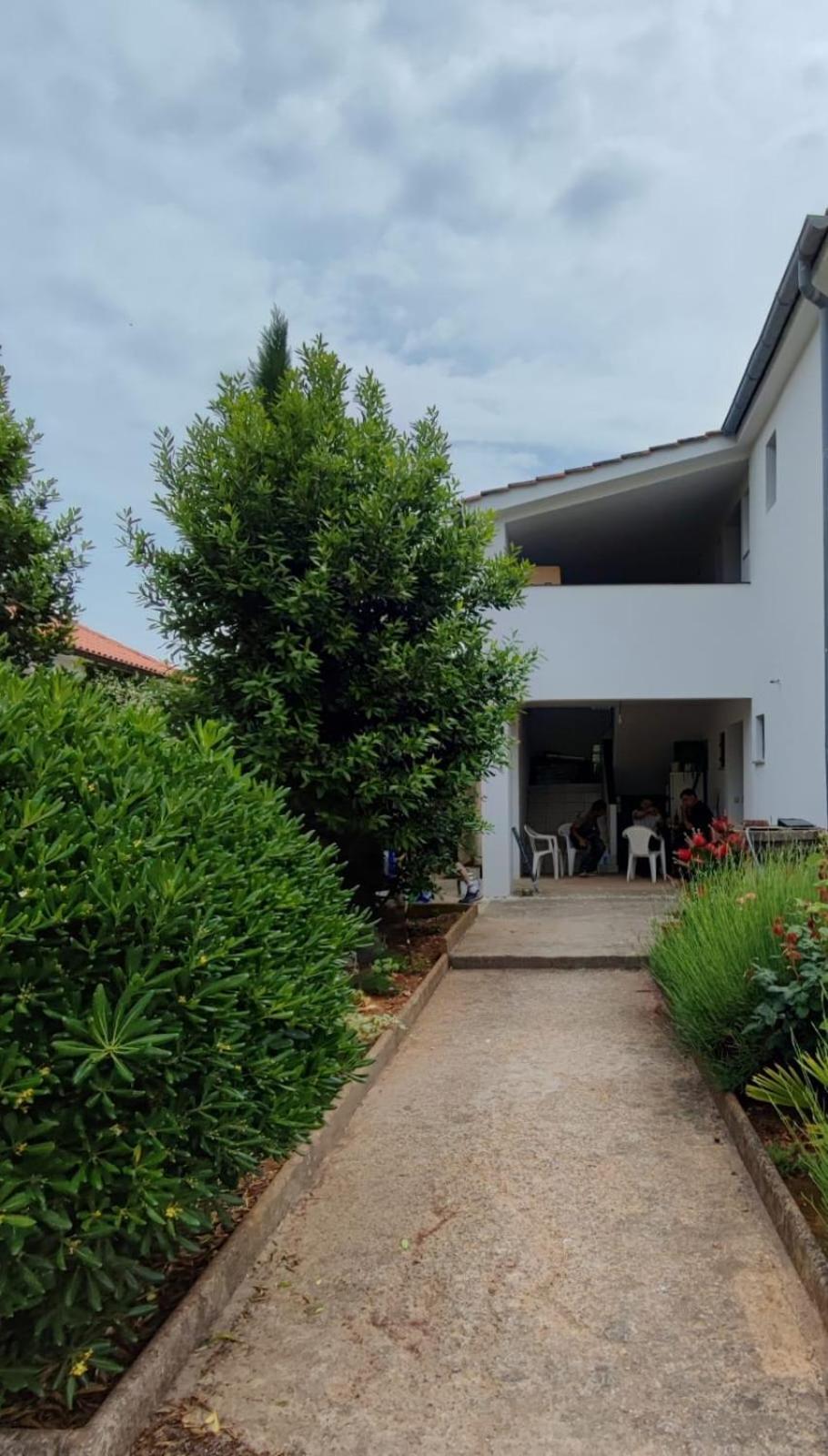 Apartmani 1 Pinezici Ngoại thất bức ảnh