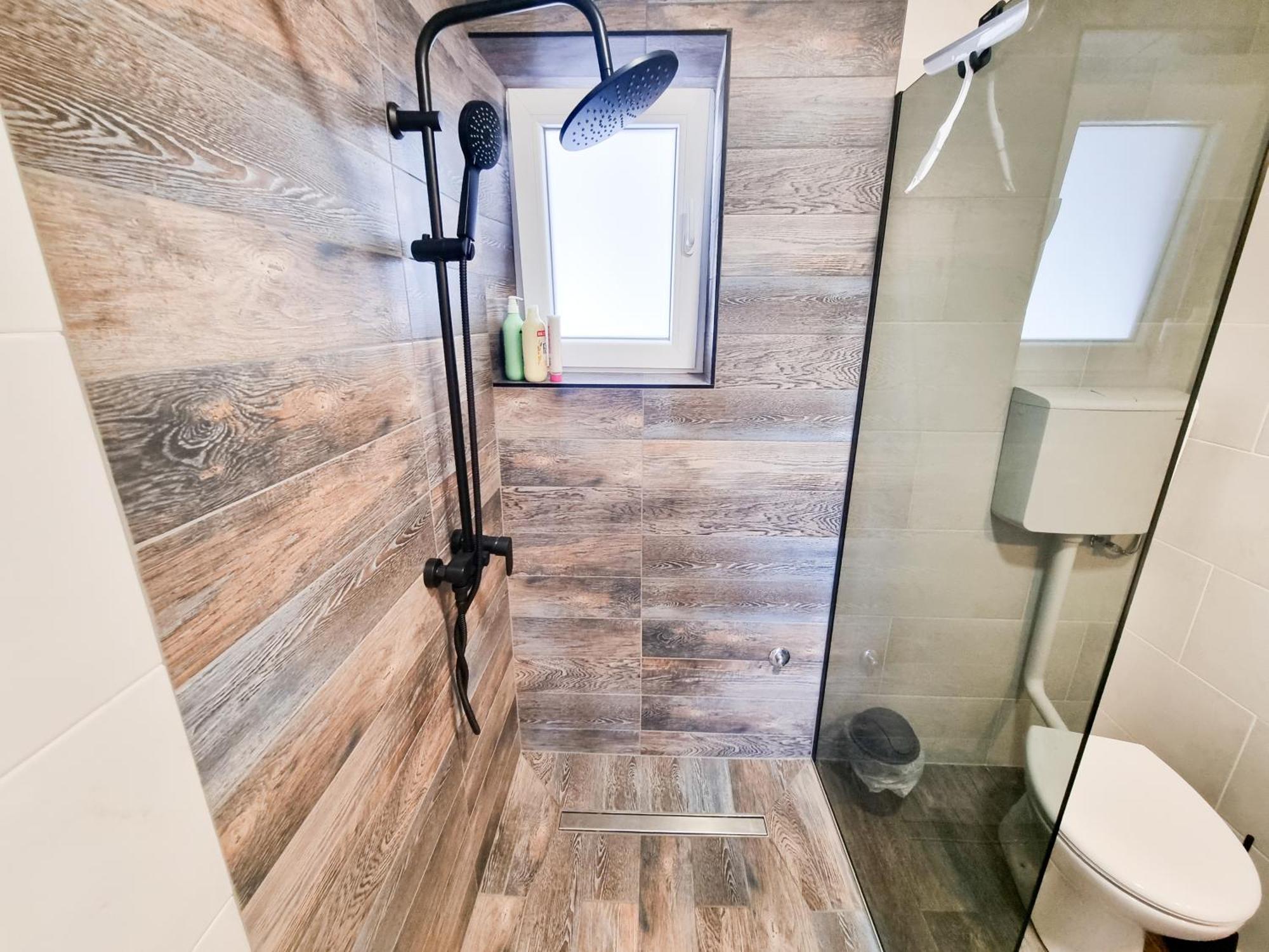Apartmani 1 Pinezici Ngoại thất bức ảnh