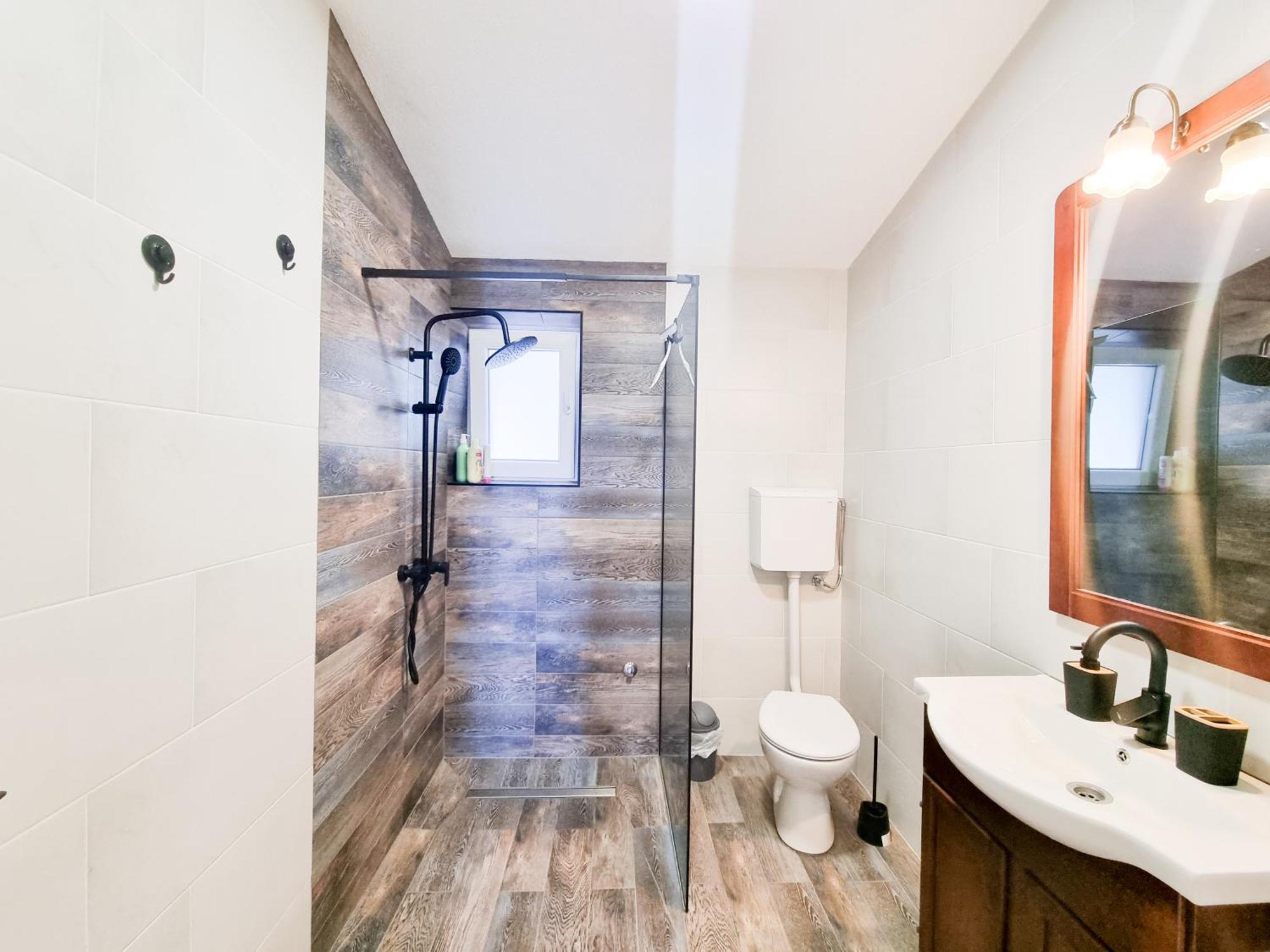 Apartmani 1 Pinezici Ngoại thất bức ảnh