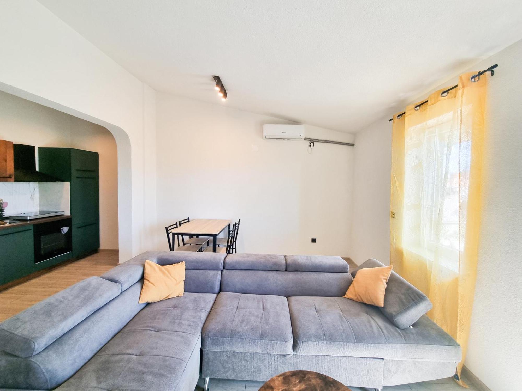 Apartmani 1 Pinezici Ngoại thất bức ảnh