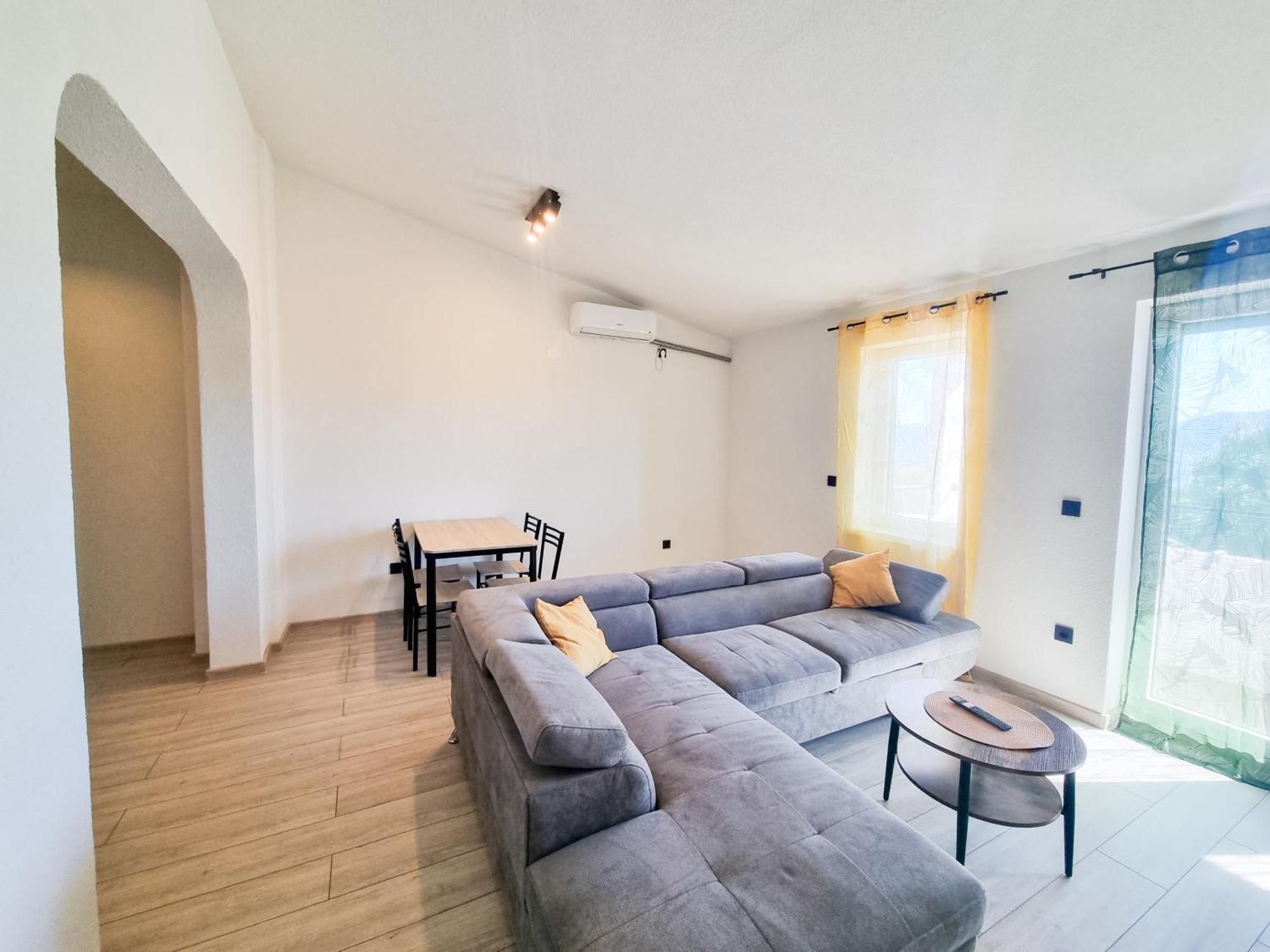 Apartmani 1 Pinezici Ngoại thất bức ảnh