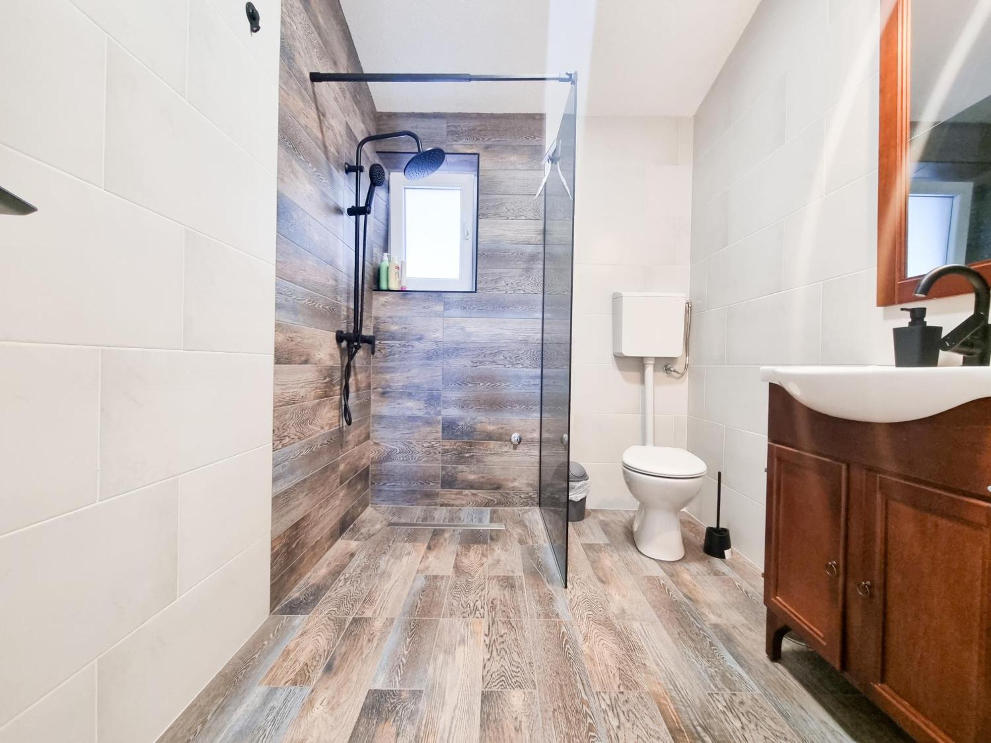 Apartmani 1 Pinezici Ngoại thất bức ảnh
